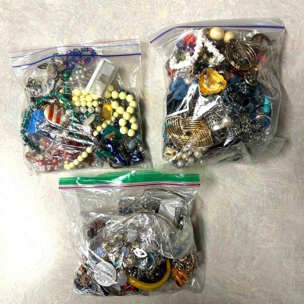 Assorted Broken Jewelry for‎ Crafting and Repair Over 3 Lbs